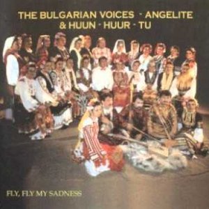 'The Bulgarian Voices »Angelite« feat. Huun-Huur-Tu, Sergey Starostin & Mikhail Alperin' için resim