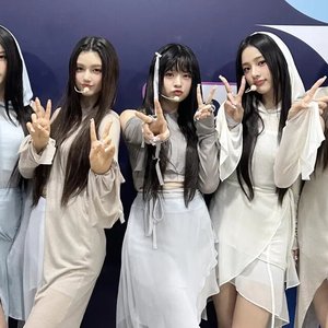 League of Legends y NewJeans 的头像