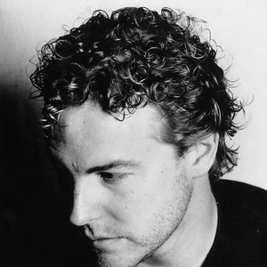 Samuel West 的头像