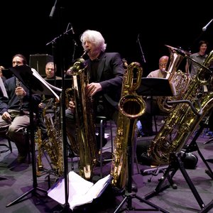 The Vinny Golia Large Ensemble 的头像