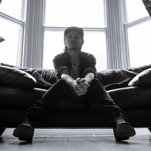 Leo James Conroy 的头像
