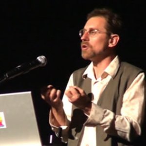 Erik Davis 的头像