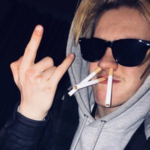 Connor Edwards 的头像