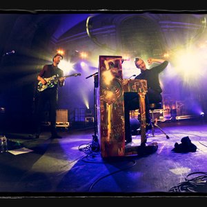 Chris Martin & Jonny Buckland 的头像