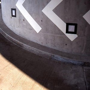 Image pour 'random carpark'