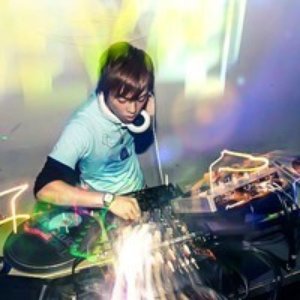 DJ SEVEN aka セベネP 的头像