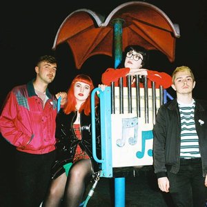 Velveteen Riot 的头像