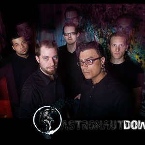Astronaut Down 的头像