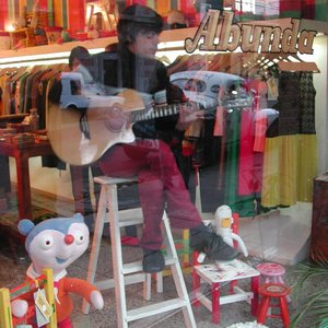 Flavia & The Motonets 的头像