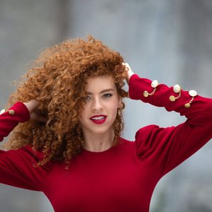 Lesly Reynaga 的头像