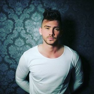 Avatar for Dejvid Nez