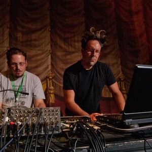 echospace plays michael mantra 的头像
