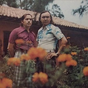 Zé Tapera & Teodoro 的头像