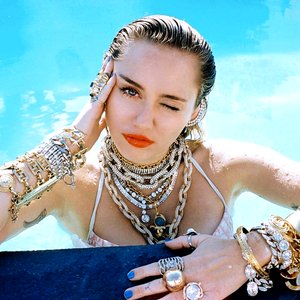 Miley Cyrus için avatar