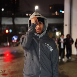 “RB”的封面
