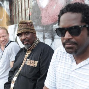 Gerald Cleaver, William Parker, Craig Taborn 的头像