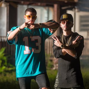 Bad Bunny & Yandel 的头像