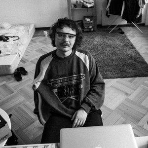 Avatar de 10 дней без горячей воды