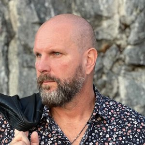 Olli Helenius 的头像