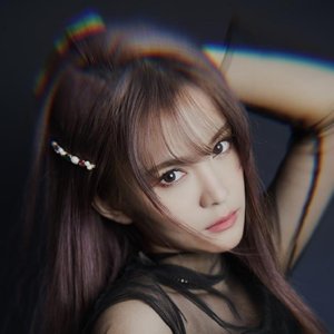 Avatar för SNH48杨冰怡