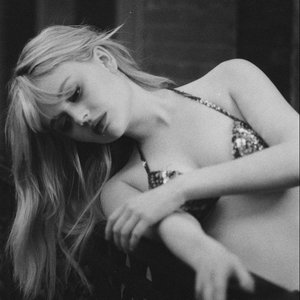 Emily Lind 的头像