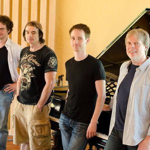 Avatar for Steve Hunt, Roberto Badoglio & Bjossi Klutsch