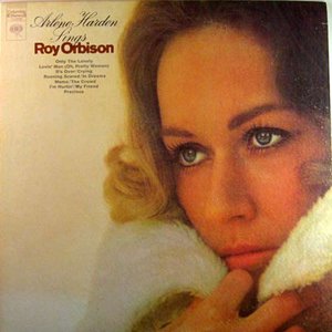 Sings Roy Orbison