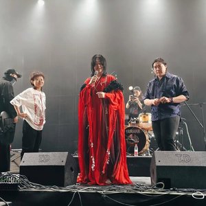 噬湖乐队 için avatar