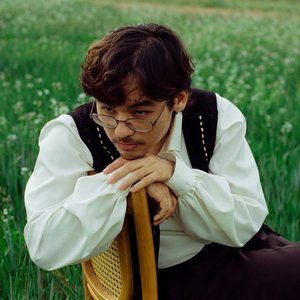 “Lucas Higashi”的封面
