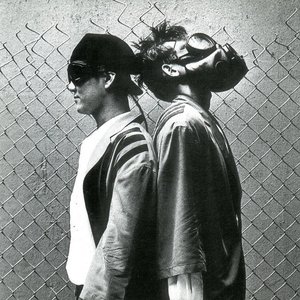 Deux 的头像