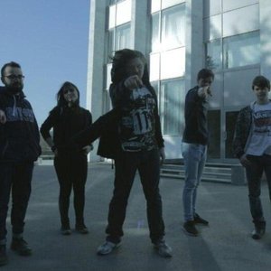 The Randomize için avatar