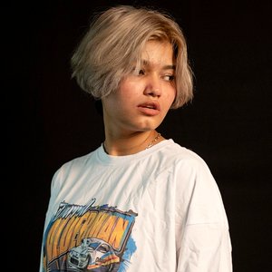 Oshin Karki 的头像