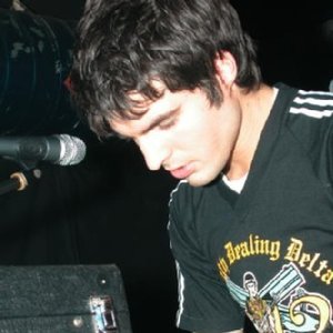 Nathan Nicholson 的头像