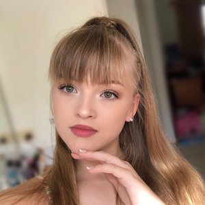 Abi Muir 的头像