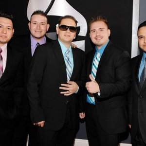 Avatar for El Guero y Su Banda Centenario