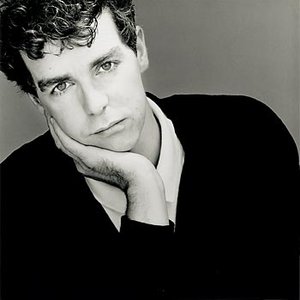 Neil Tennant 的头像