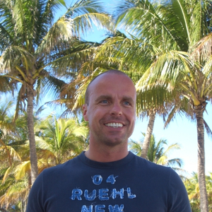 DJ Lee photo provided by Last.fm