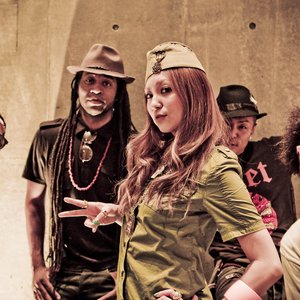 Awatar dla LaLa & LOVE TRAVELERS