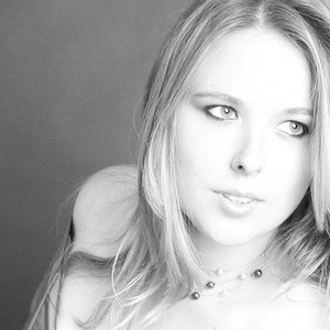 Debby Bracknell 的头像