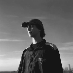 alex_g_offline のアバター