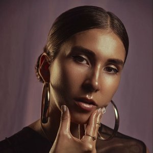 Yih Capsule 的头像