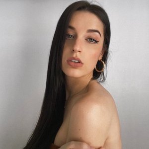 Tina Pámpano 的头像