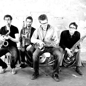 Fo[u]r Alto 的头像