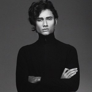 Samo Rafael 的头像