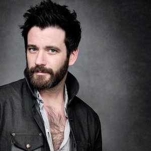 Colin Donnell için avatar