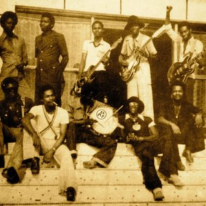 Orchestre Les Sympathics De Porto-Novo 的头像