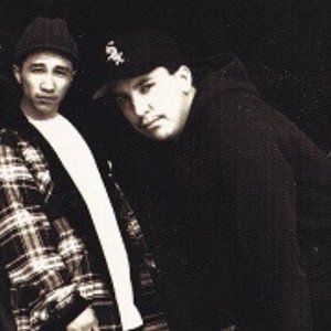 Lighter Shade Of Brown 的头像