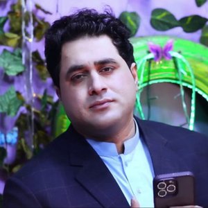 Shah Farooq için avatar