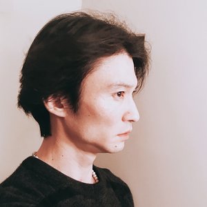 ASUOLA 的头像
