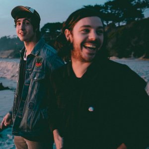 Kurt Travis & Paul Travis 的头像